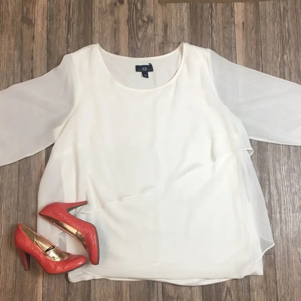 AGB White Blouse w/attached Tank‎ Size 1X EUC